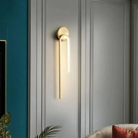Fjora Wall Light